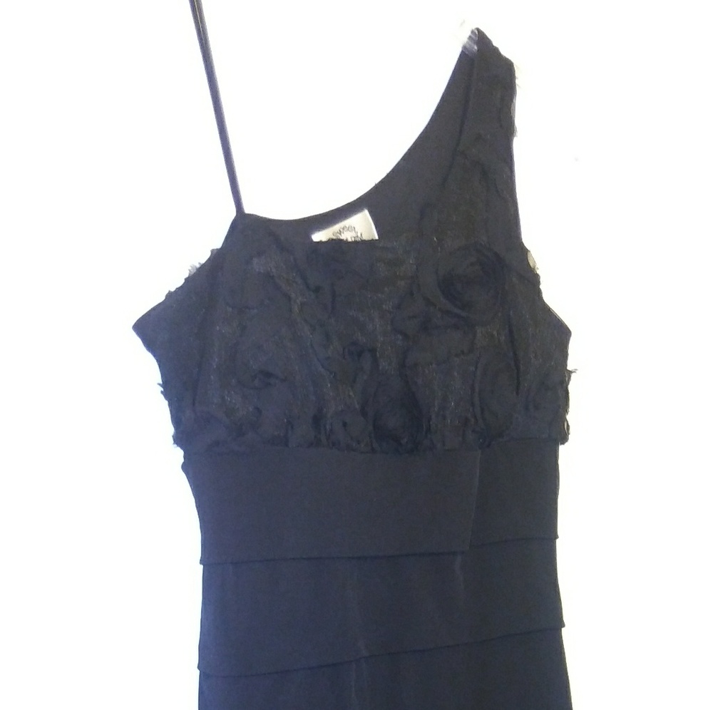 Party black dress